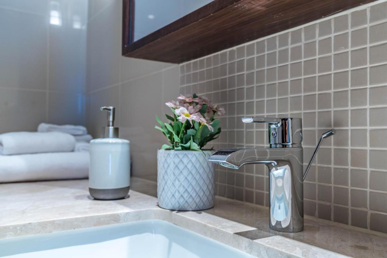 Lux Bnb Boulevard Point Sky Line Views Dubai Bagian luar foto