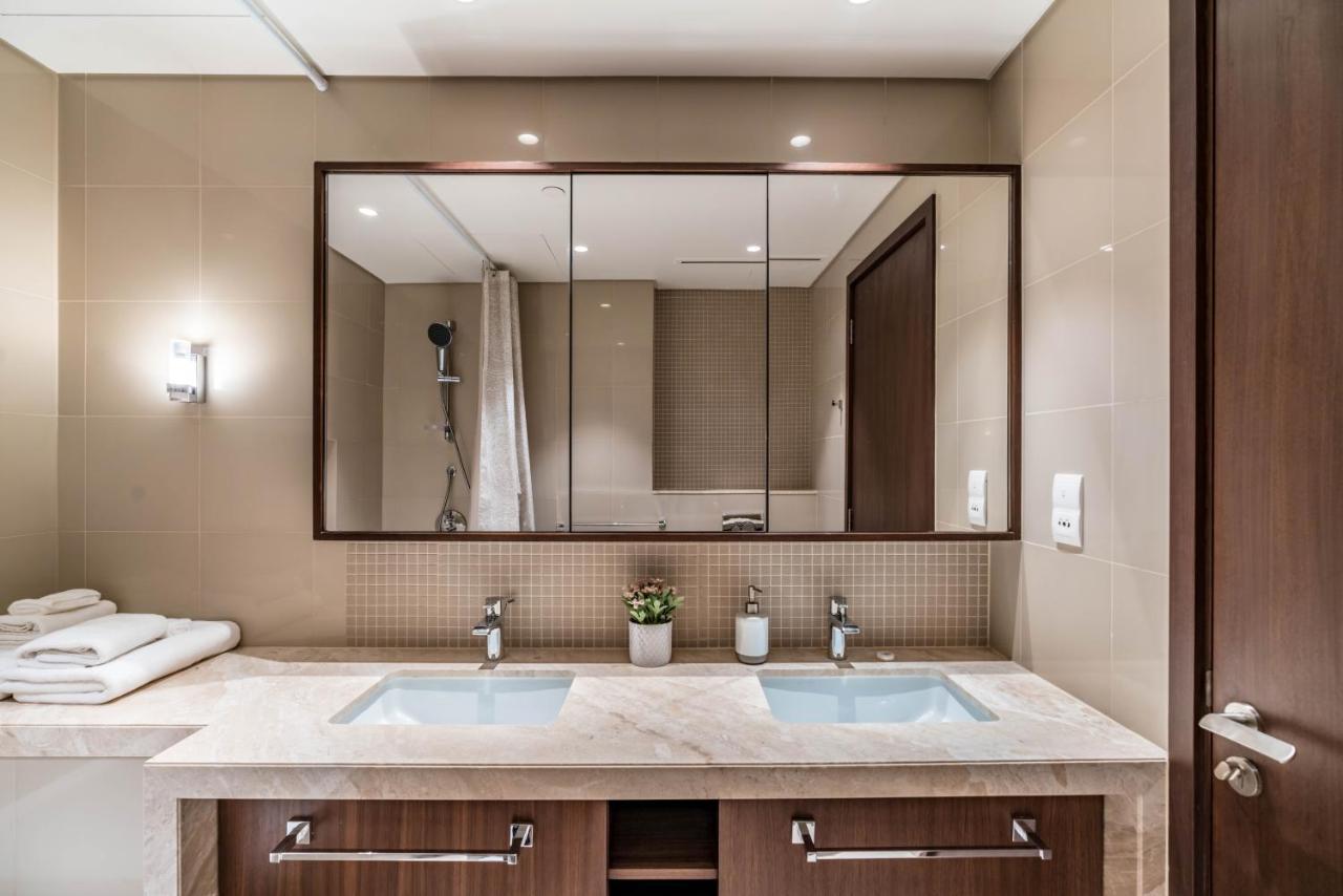 Lux Bnb Boulevard Point Sky Line Views Dubai Bagian luar foto
